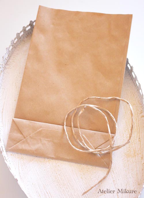 手作りラッピングに！折り紙1枚でマチ付き紙袋の作り方 - 100円ママ〜100均大好きママのお役立ち情報