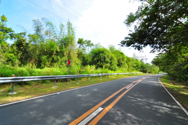 ファイル:Japan road surface marking 26.gif - Wikipedia