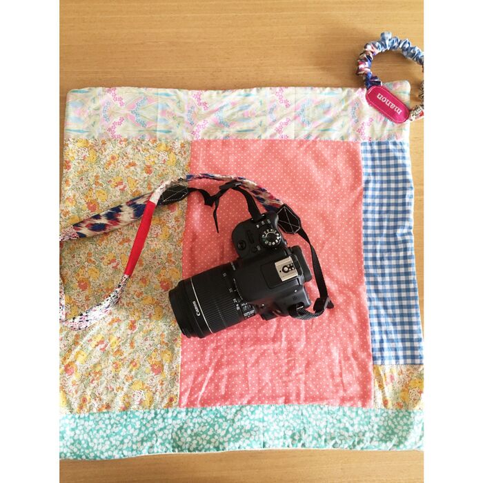 ママ工作♪ お菓子の空箱で「色も学べる子供カメラ」の作り方WEBOO ウィーブー暮らしをつくる