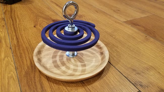 DIY アウトドアで活躍！蚊取り線香ホルダーの作り方 カインズ