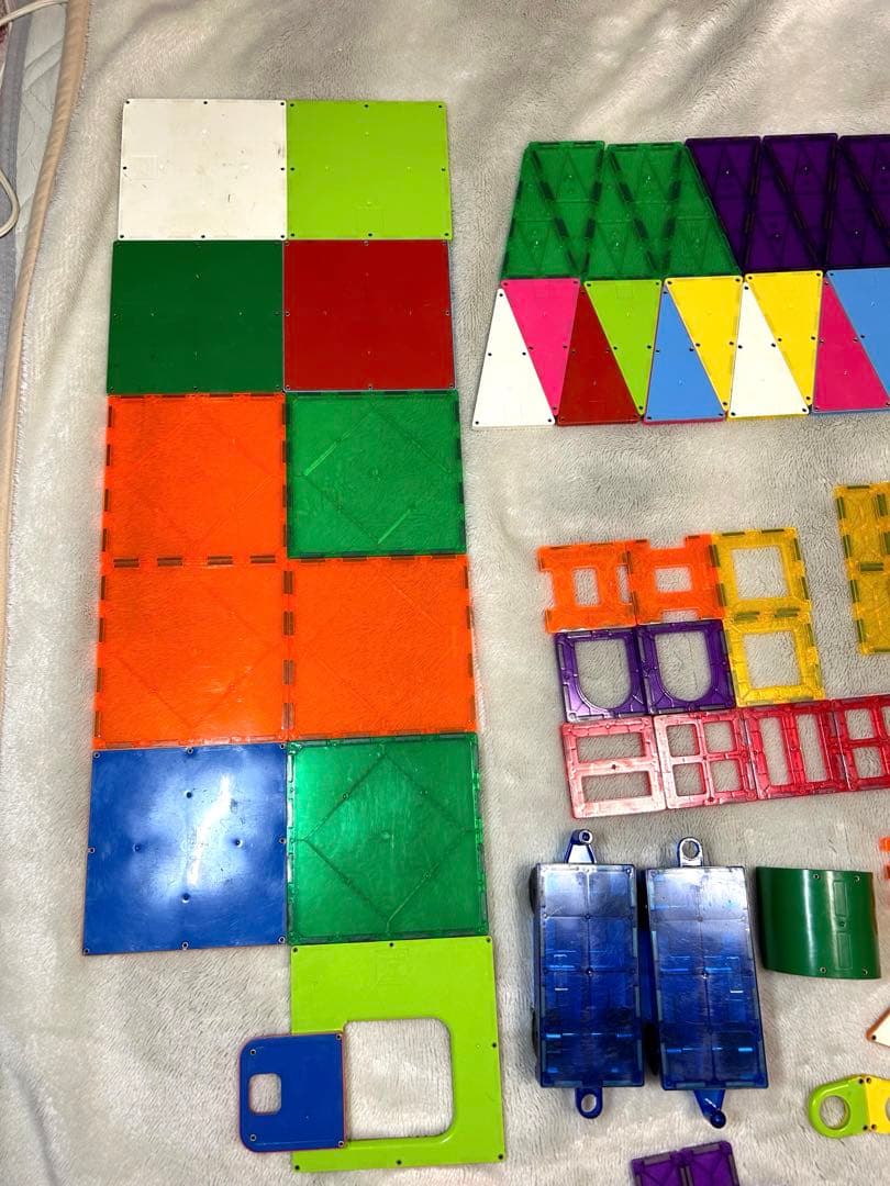 Amazon.co.jp: ピープル マグナタイル Magna-Tiles SOLID 48ps02148 : おもちゃ