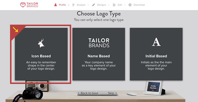 ロゴジェネレーターでアビスパ福岡のロゴを色々作ってみた件くろっぷ谷脇良也