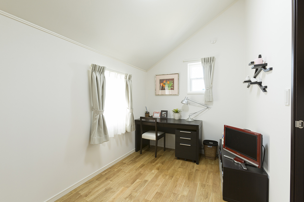 巾木や廻り縁をおしゃれに見せるには？素材・種類・色など後悔しない選び方を紹介 - MY HOME STORY │スーモカウンター注文住宅