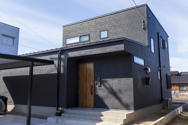 ホームズ ポーチ付きのマンションを選ぶメリットと活用する際の注意点住まいのお役立ち情報