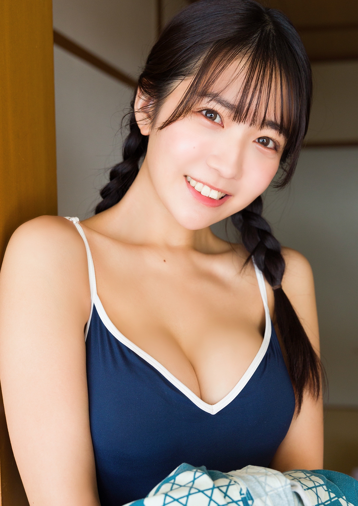 天羽成美 AVデビュー！乳首もみせてフェラに手コキもしてるので、もういいんじゃないでしょうか。。。 | JapanSexyGirls