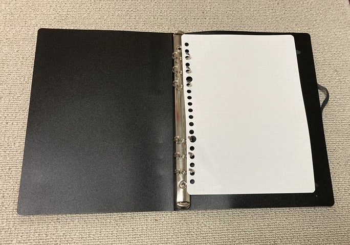 ルーズリーフバインダーのおすすめ18選！おしゃれな商品や100均の商品もご紹介クラシル比較