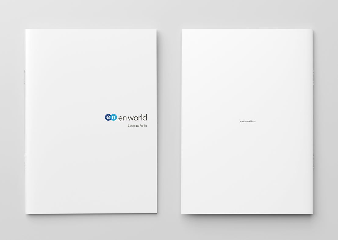 ユニークな表紙デザインのパンフレット制作会社案内 パンフレット専科