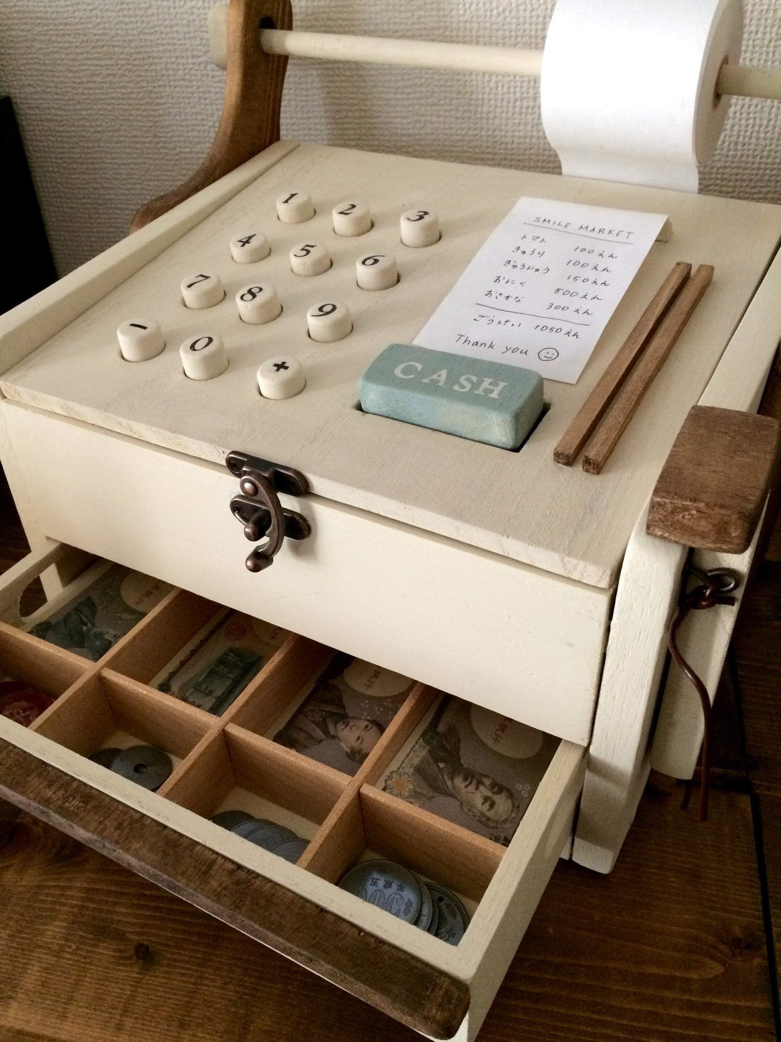 再再再販☆ 木製 レジスター こどもおもちゃ 木のおもちゃ レジ おままごと ハンドメイド おもちゃ・人形 go slow and smile 通販10862572Creema クリーマ