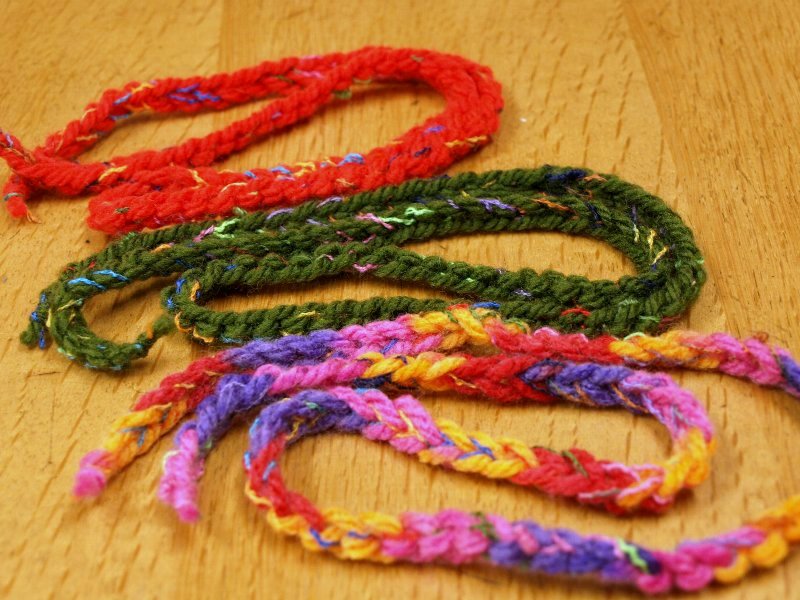 編み物初心者さん必見 基本の編み方と糸の種類 - 編み物 - クチュリエブログ