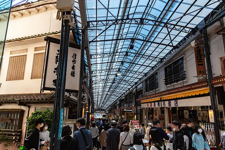 街」背景素材 低解像度の体験版- チーサー背景素材のお店 - BOOTH