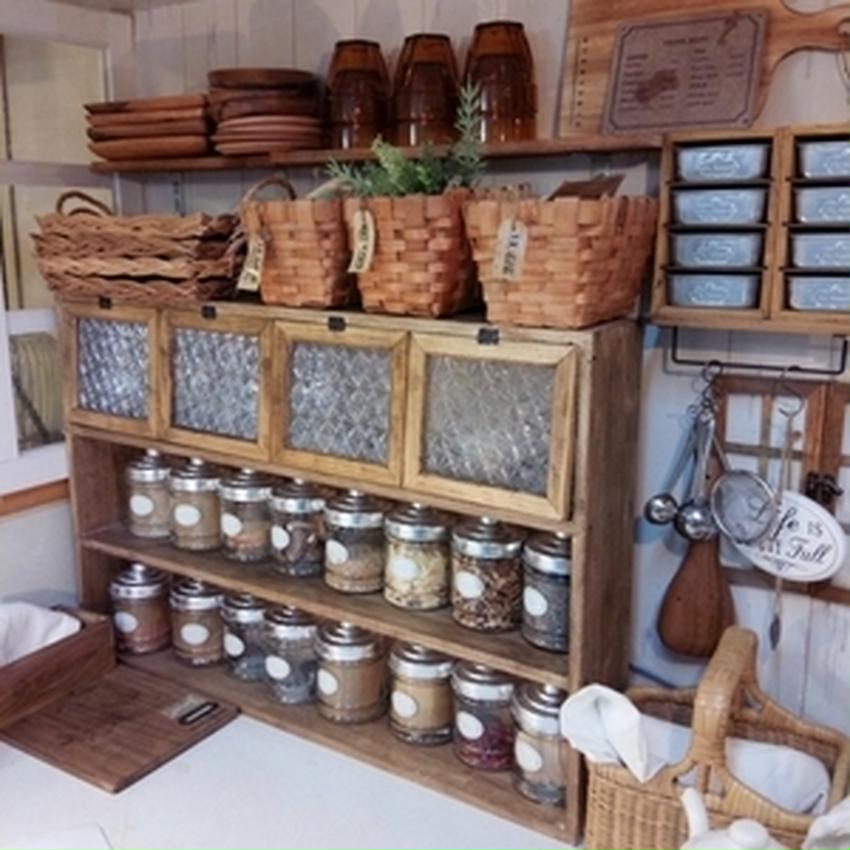 100均活用アイデア！キッチンの深い引き出しを２段にして収納力アップ家がどんどん好きになる