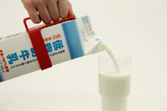 牛乳パックの上部にあるくぼみは何ですか？乳と乳製品のQ&A一般社団法人日本乳業協会