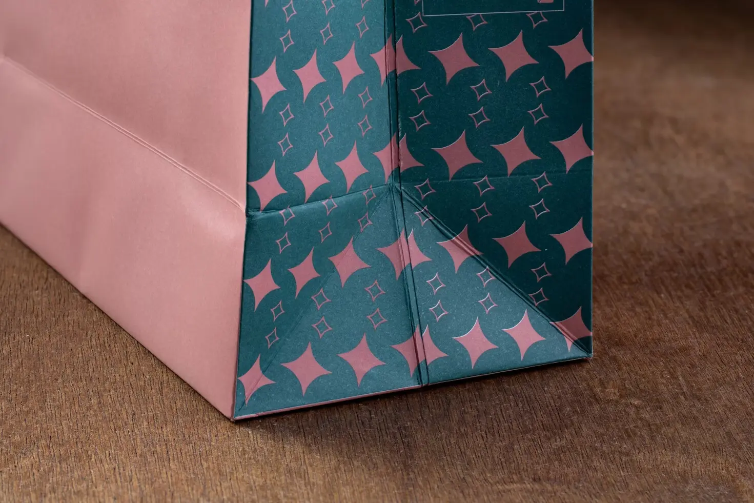 ライバルに差をつける！バレンタイン「紙袋のラッピング術」を３タイプ大公開♡ - Peachy ピーチィ- ライブドアニュース