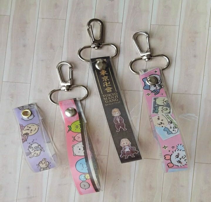 ラメアクリルキーホルダー3 マスキングテープコレクション ちいかわ ハチワレ