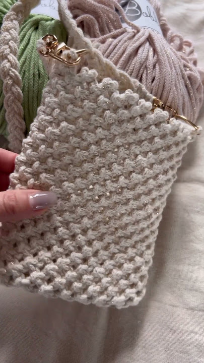 結んでつくるマクラメバッグと小物