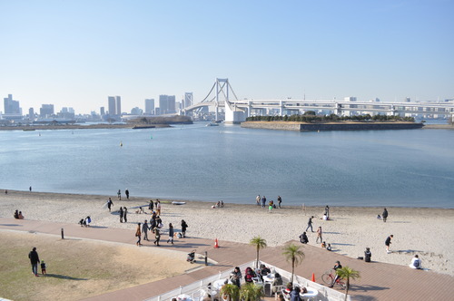 テレポートブリッジ（ゆりかもめ線お台場海浜公園駅?りんかい線東京テレポート駅） 写真素材 [ 6934360