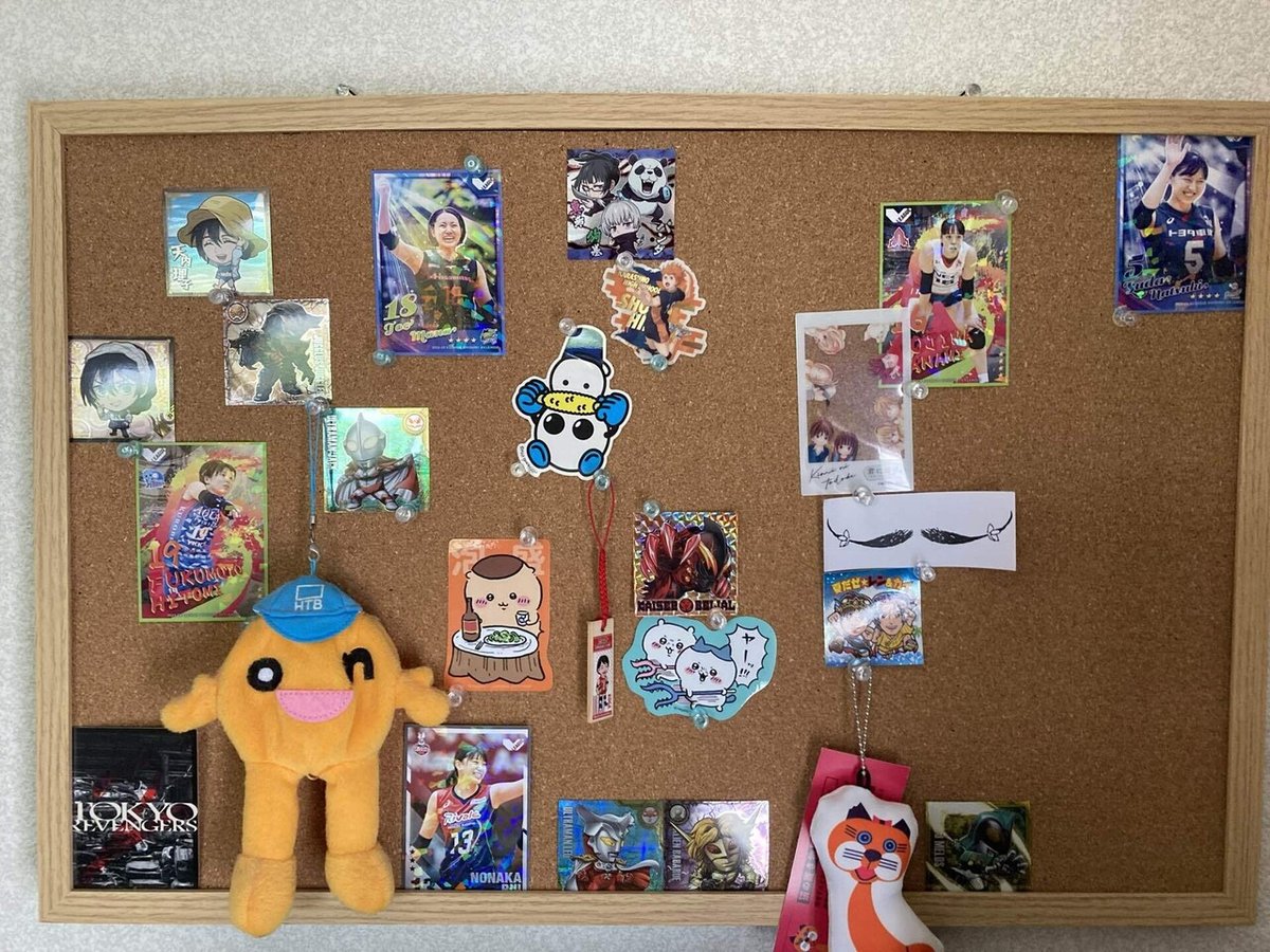 増え続けるネイルシールのスッキリ保管方法！細々ネイルグッズも一緒に収納華子のネイル時々コスメdiary