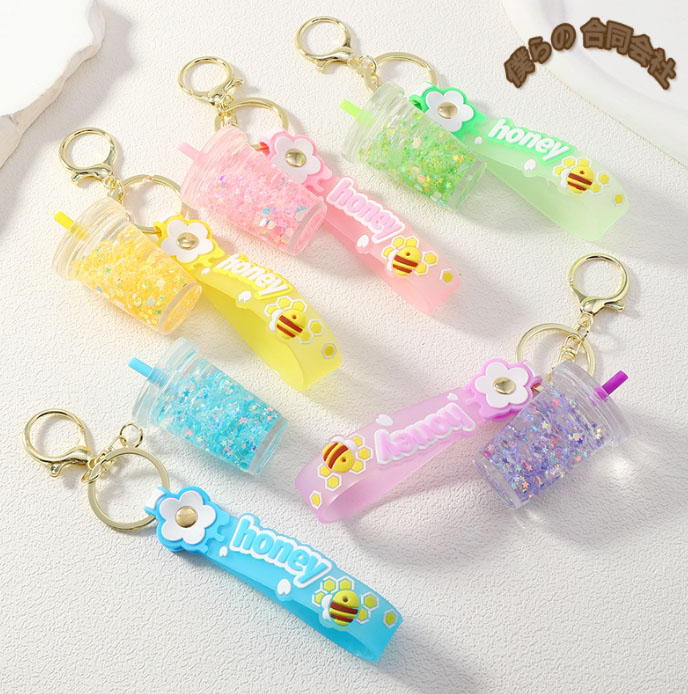 おしゃれなキーホルダーを手作りしてみよう！おすすめレシピ6選＆アレンジ集Craftie Style