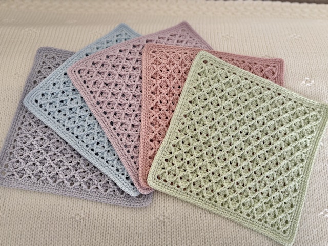 かぎ針編み「ワッフル模様のバネ口ポーチ」編み図と編み方かぎ針編み 無料編み図 ハンドメイドレシピ集TORUYURI トルユリ