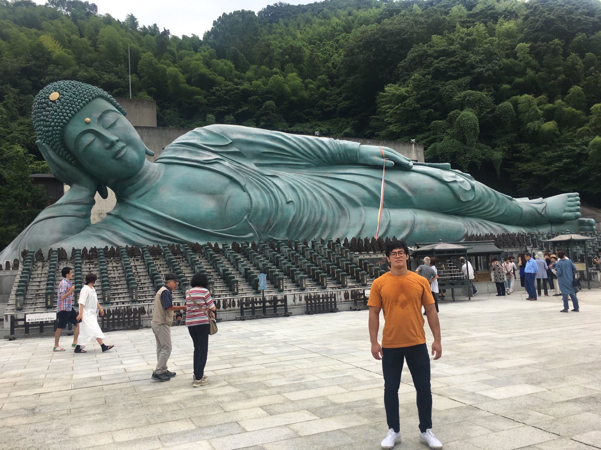 リオデジャネイロのキリスト像：これは、巨大恐怖症だと知る前からずっと怖かったし、今ブラジルはもっと大きなバージョンを作っていて、それもまた怖いんだよね: r megalophobia