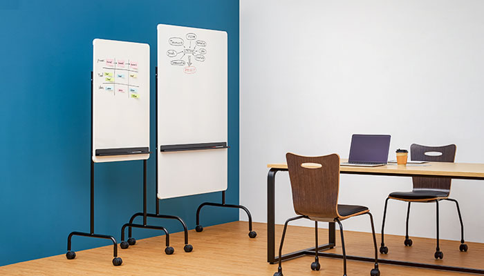 楽天市場公式期間限定!ポイント10倍 透明ホワイトボード Lazz ラズ パラデック デザイン雑貨 インテリア ギフト 玄関 シンプルステーショナリー メモ デスク ホワイトボード 卓上 おしゃれ オシャレ ナチュラル カフェ風 オタ活 フィギュア : グラブダブドリッブ