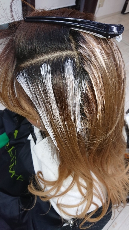 リタッチハイライトで作るグラデーションカラー はるちゃんの髪- 大分市の美容室blaco. ブラコJR大分駅-徒歩7分