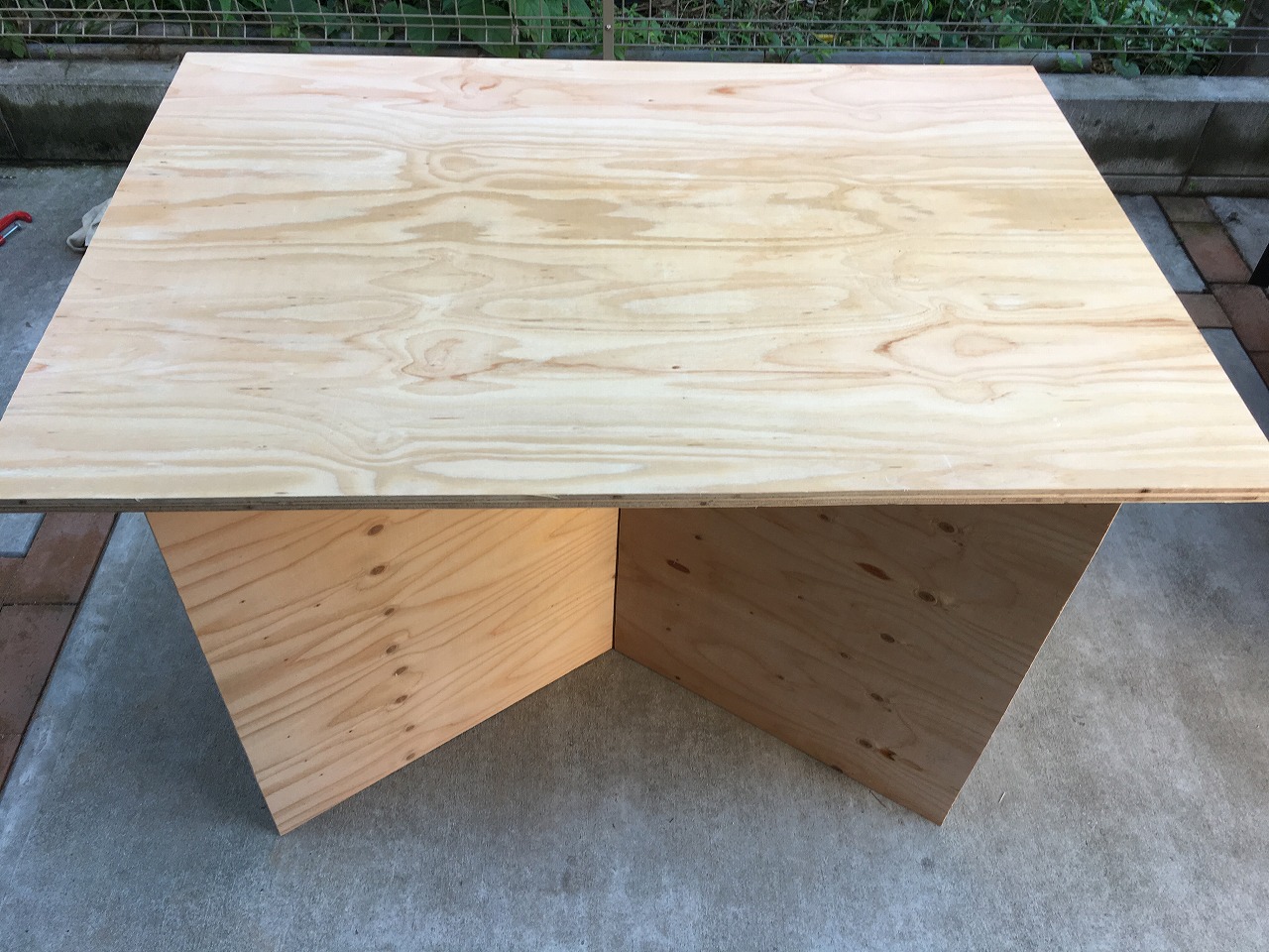 溶接で自作した焚き火台を使ってみたTake in camping