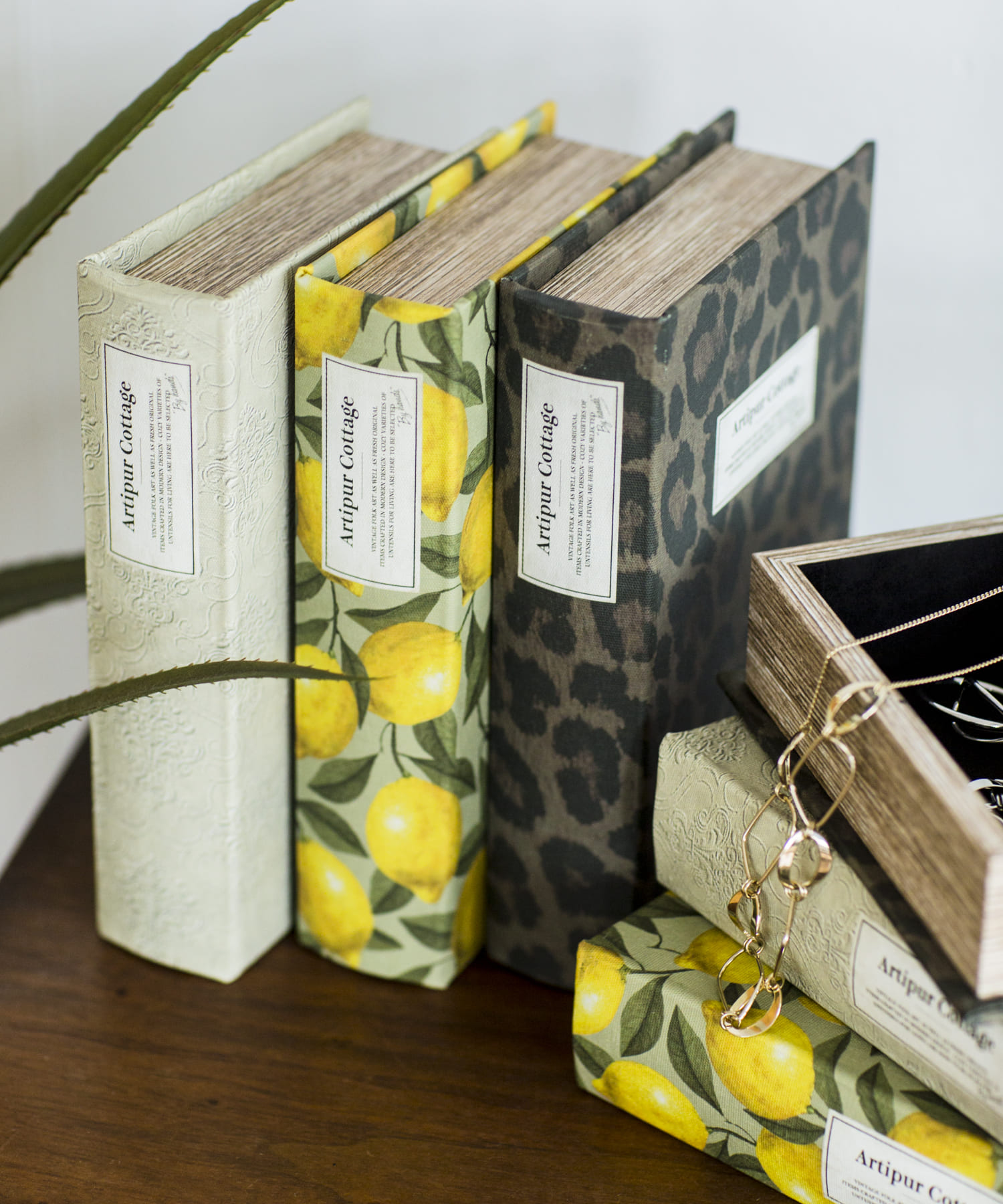 ルーノ WH ブックボックス 小物入れ 収納ボックス ジュエリーボックス 月 高さ20