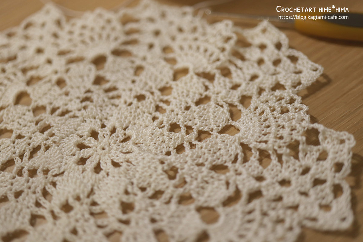 久々に編み図と動画更新しました！ レース編みの簡単なドイリーなので、ぜひ編んでみてね。編み図ページhttps:blog.kagiami-cafe.com entry 2020 10 17 002150YouTubehttps:youtu.be mEU8qg1FY-0レース編みかぎ編みドイリーcrochetcrochetdoily