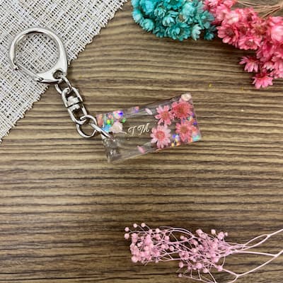 100均で作る♡ 大人かわいい推し活キーホルダー作り方