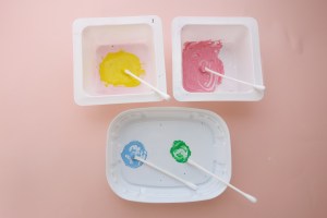 廃材で作るオリジナルスタンプ遊び子どもが夢中になる簡単DIY