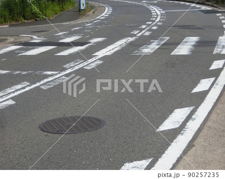 白い点線の道路標示のイラスト ベクターイラスト画像とPNGフリー素材透過の無料ダウンロード - Pngtree