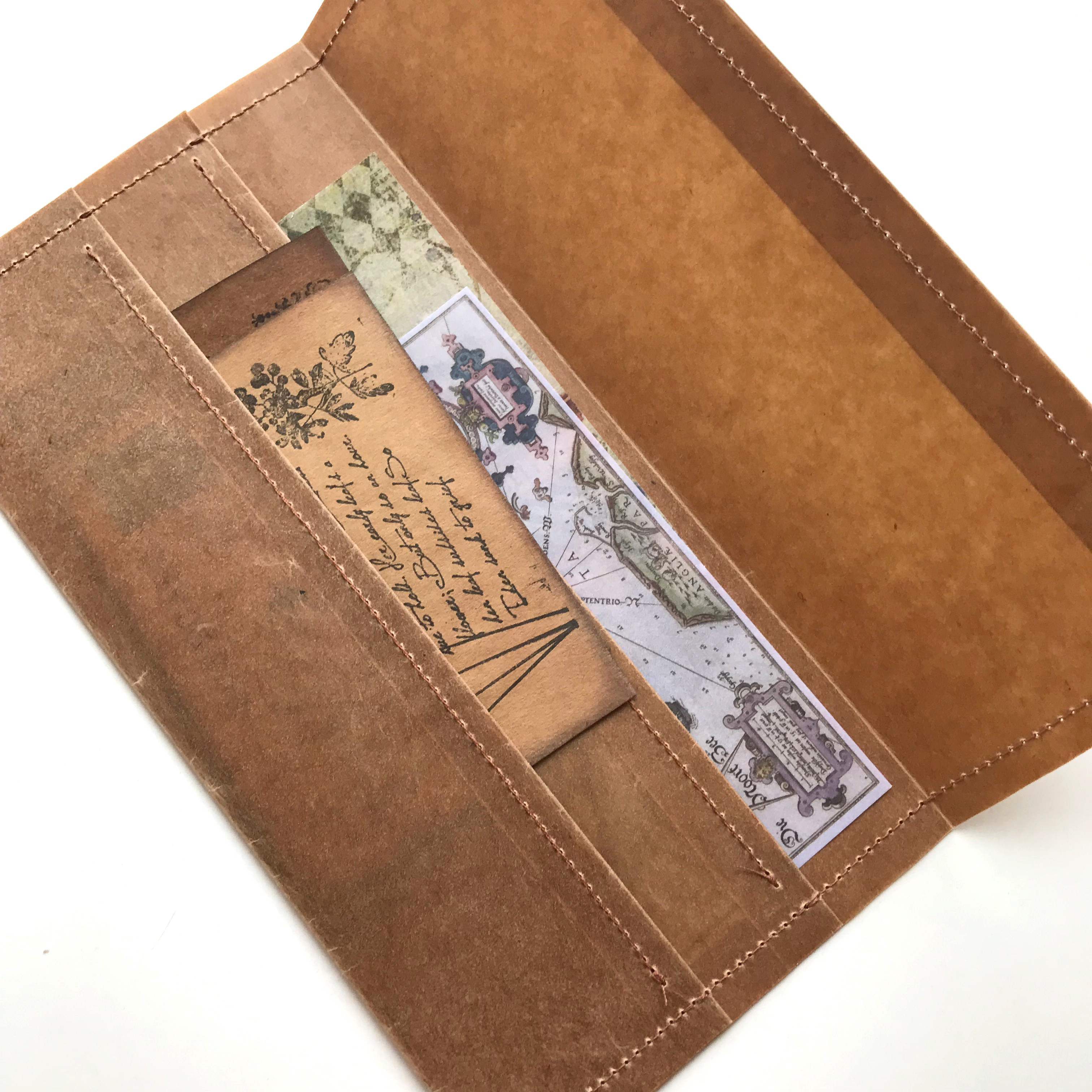 蝋引き紙の素材収納ケース コラージュ素材や紙モノなどその他雑貨 なっちゃんの手縫い 通販 18158780Creema クリーマ