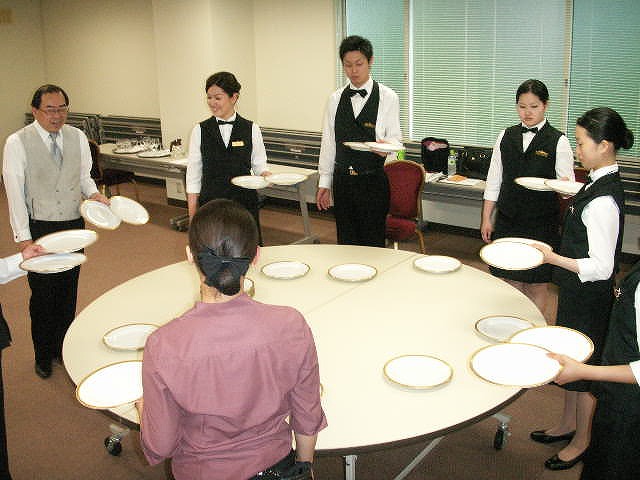 洋食バル 函館五島軒 ルミネ大宮店