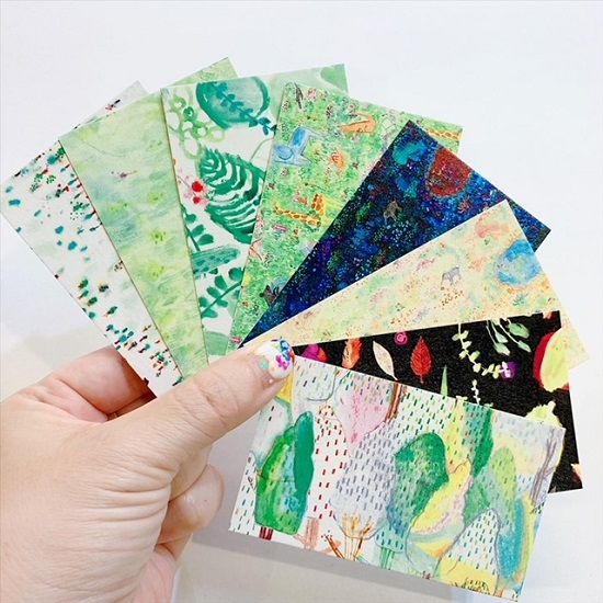 青地に白模様の名刺サイズフレームの和風のイラスト素材Ukiyoe Stock