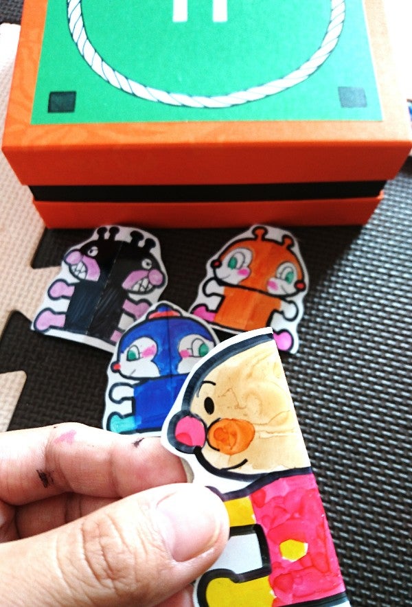 ペーパークラフトが無料でダウンロード・とんとんずもうのつくりかた ちびっこあつまれ！「まんせいくらぶ」：肉の万世