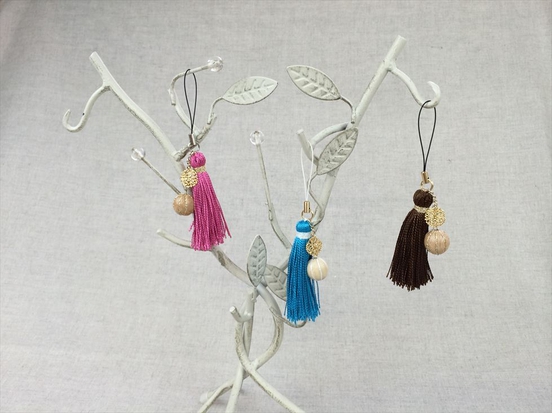 バドミントン シャトルキーホルダーの通販 by るの丸's shopラクマ