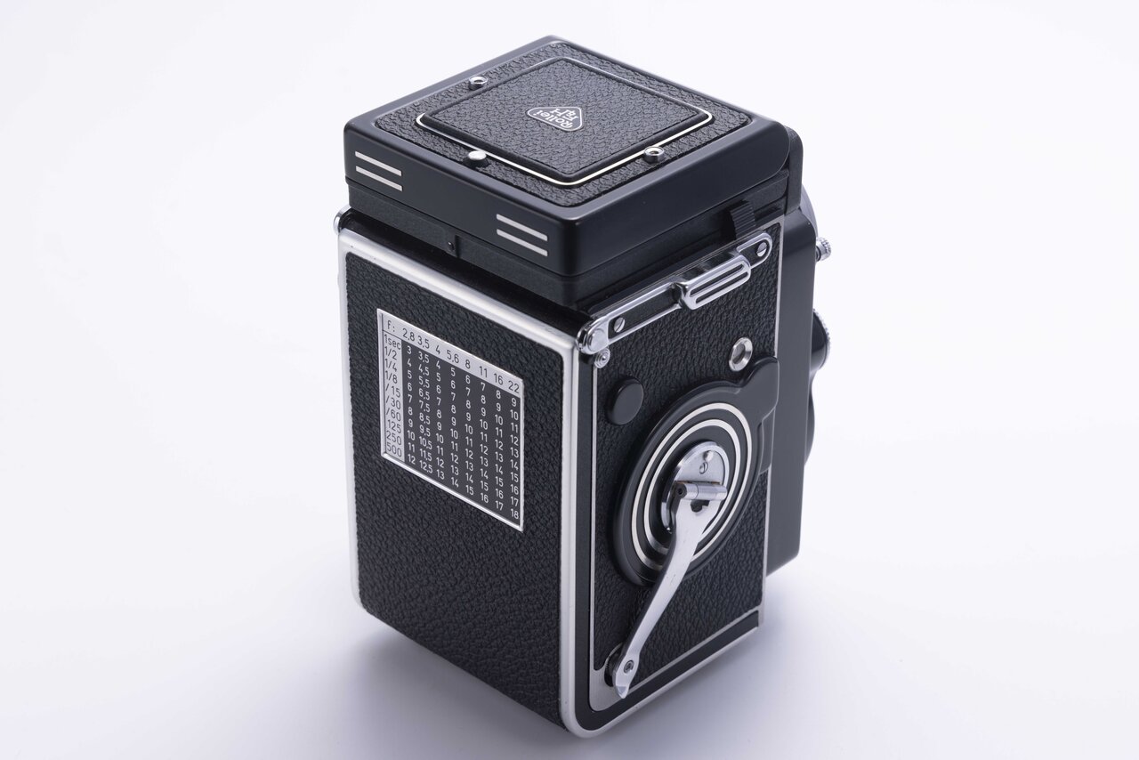 はじめての一眼カメラ」にもぴったり！ クラシカルデザインのミラーレスカメラ厳選7機種 - 価格.comマガジン