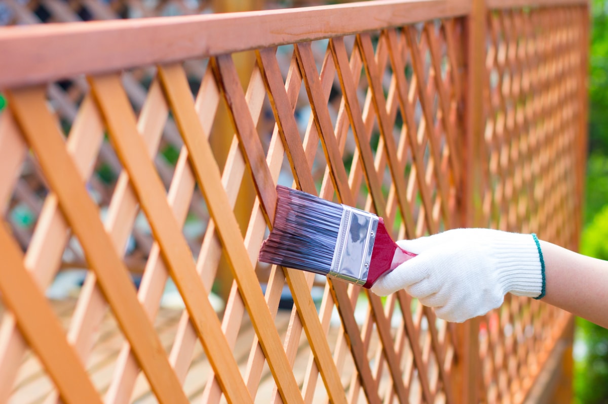 縦格子フェンスの作り方ウッドデッキのDIYリーベ