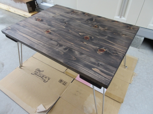 Vintage Waxでパーキンソン病患者の家具・建具をメンテナンスするCrayons et Papier — 鉛筆と紙と —