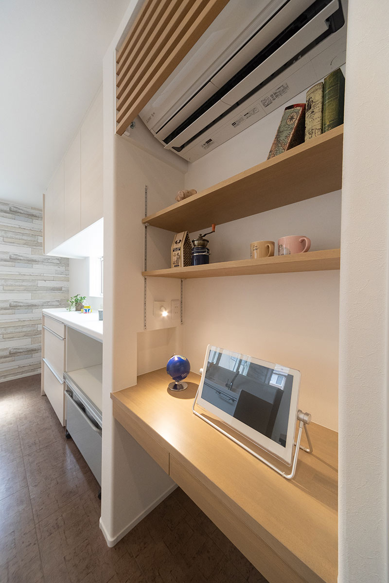 インナーガレージ新潟の注文住宅・デザイン住宅・新築の住まいディテールホーム