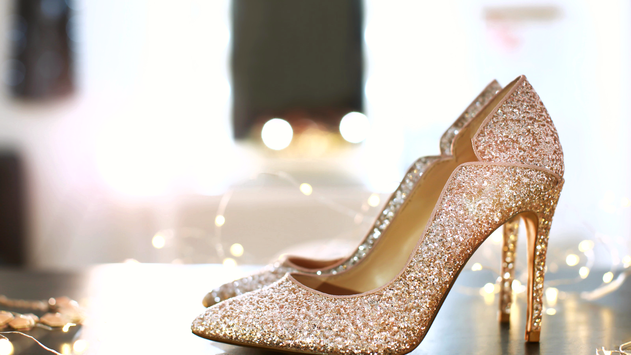 ストーリー 絵文字をきらきらさせるTikTok