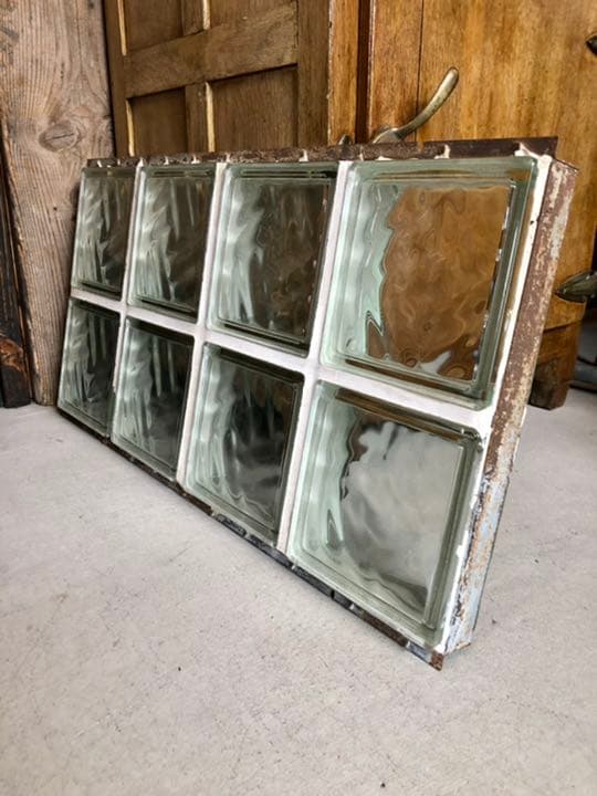 送料無料 モダンスタイルガラス花瓶 スクエア フラワーベース モダン ガラス ブロック ブロック状 アンティーク調 アンティーク レトロ調ビンテージ ビンテージ風 かびん クリア 透明 インテリア おしゃれ ゴージャス 楽天市場 アンティーク風 花瓶インテリア