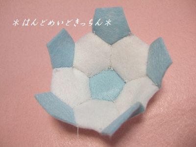 ハマナカのフェルトボールメーカー futte futte ふって・ふって とはどんな道具