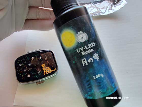 ＵＶレジン 100均マニキュアで宇宙塗り・星雲とオリオン座のチャーム