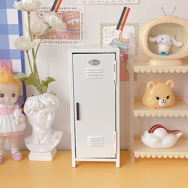 サロンのロッカーアレンジに挑戦!可愛らしい空間をDIY