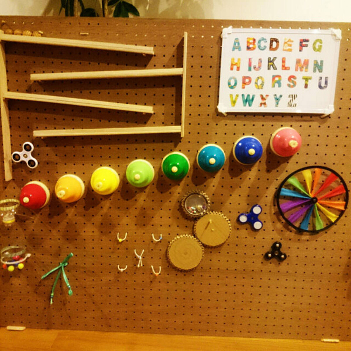 ビー玉転がし」のアイデア 23 件 2025ビー玉転がし, ビー玉, 手作りおもちゃ