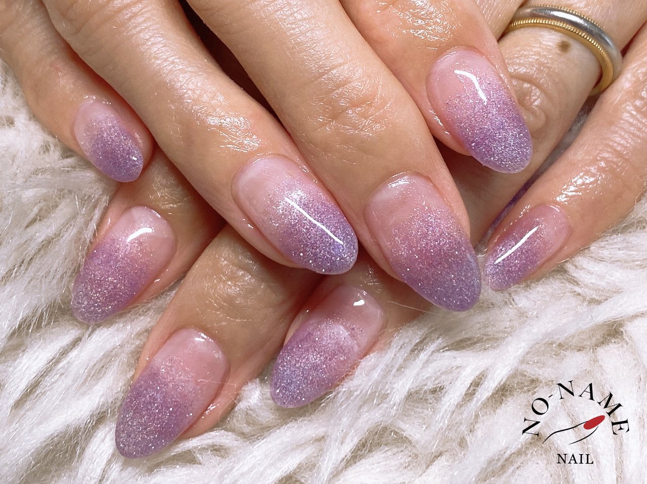 簡単にできるマグネットジェルでちゅるんグラデーションネイル