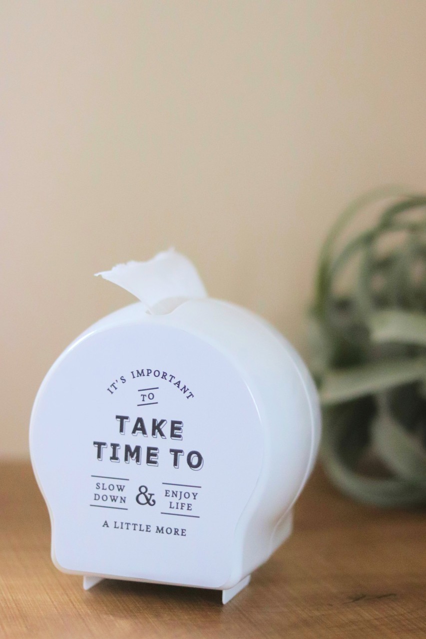 CDの収納ケースで卓上トイレットペーパーケースを自作する：3分LifeHacking - ITmedia エンタープライズ