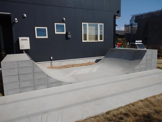 □ミニランプ Sサイズ 組み立てキット2台分プラットフォーム付き□スケボー ミニランプ